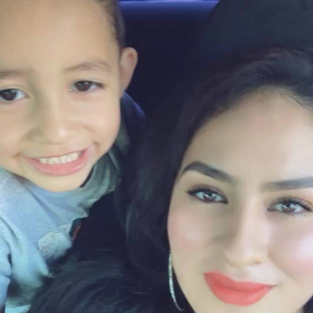 Meet your Posher, Alma